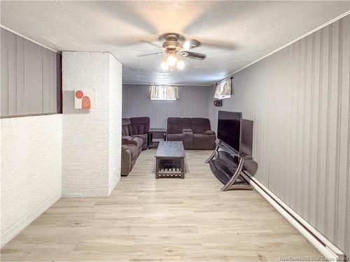 5 Bartlett Ave, Hampton, NB 