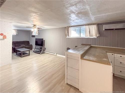 5 Bartlett Ave, Hampton, NB 