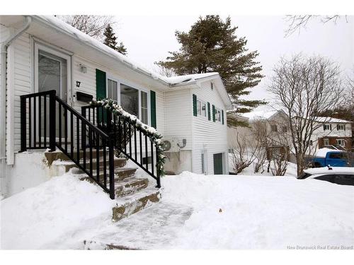17 Beverly Dr, Saint John, NB 
