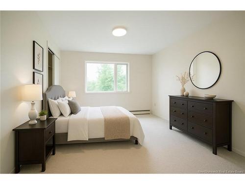 8 Tennis Court Rd, Rothesay, NB 