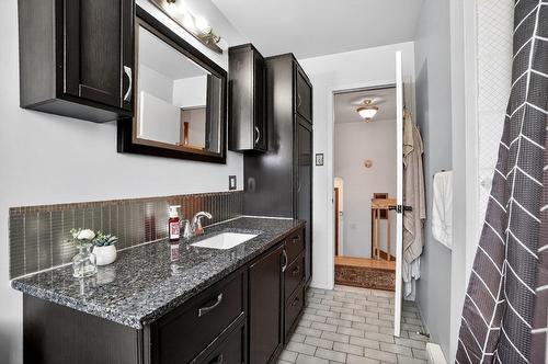 Bathroom - 17790 Rue Antoine-Faucon, Montréal (Pierrefonds-Roxboro), QC - Indoor Photo Showing Bathroom