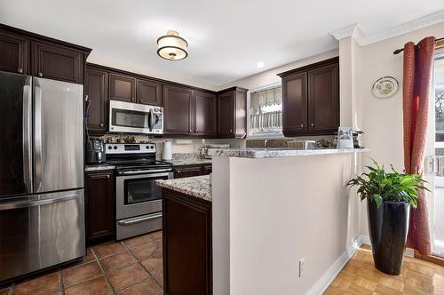 Kitchen - 17790 Rue Antoine-Faucon, Montréal (Pierrefonds-Roxboro), QC - Indoor Photo Showing Kitchen