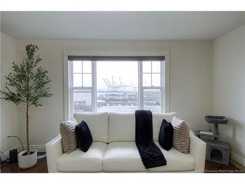 304-20 King George Crt, Saint John, NB 