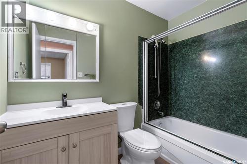 311 Habkirk Drive, Regina, SK - Indoor Photo Showing Bathroom