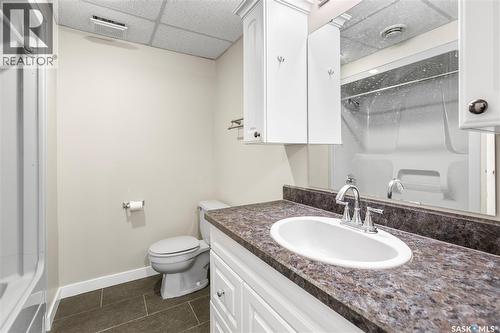 311 Habkirk Drive, Regina, SK - Indoor Photo Showing Bathroom