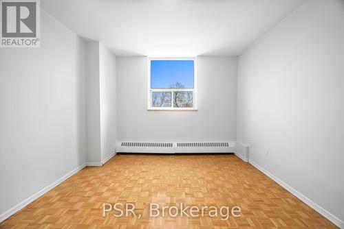418 - 105 Rowena Drive, Toronto, ON - Indoor Photo Showing Other Room
