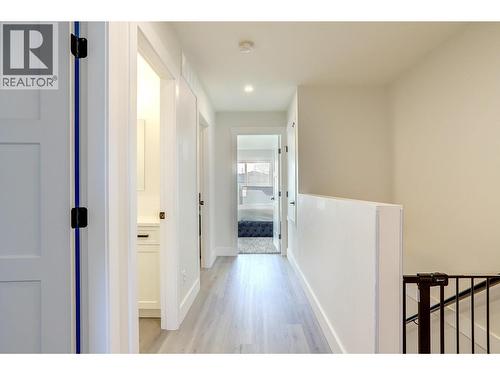 1999 15 Avenue Unit# 14, Vernon, BC - Indoor Photo Showing Other Room