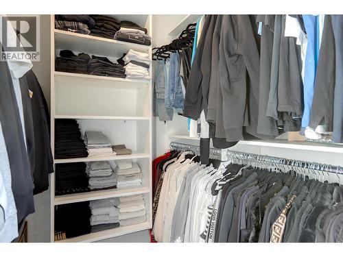 1999 15 Avenue Unit# 14, Vernon, BC - Indoor With Storage