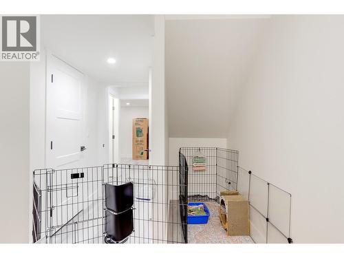 1999 15 Avenue Unit# 14, Vernon, BC - Indoor Photo Showing Other Room