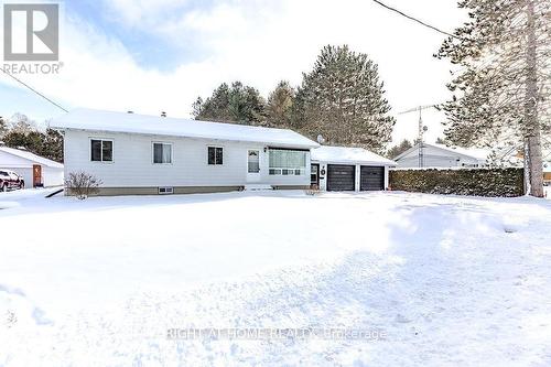 28 Jackpine Street, Madawaska Valley, ON - Outdoor