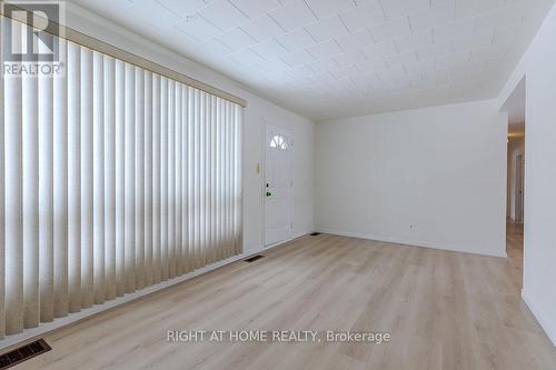 28 Jackpine Street, Madawaska Valley, ON - Indoor Photo Showing Other Room