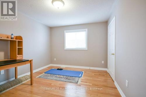 24 Connaught Lane, Barrie, ON - Indoor Photo Showing Other Room