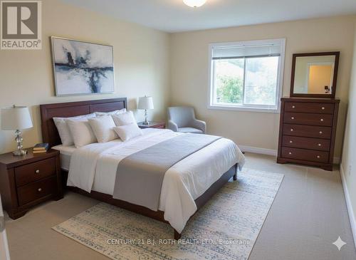 Upper - 194 Livingstone Street E, Barrie, ON - Indoor Photo Showing Bedroom