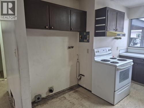249 Kitchener Crescent Unit# 29, Kamloops, BC - Indoor Photo Showing Kitchen