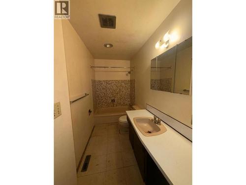 249 Kitchener Crescent Unit# 29, Kamloops, BC - Indoor Photo Showing Bathroom