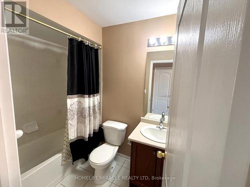 3319 Mikalda Road, Burlington, ON - Indoor Photo Showing Bathroom