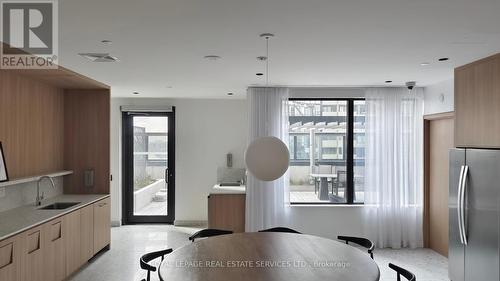 3101 - 395 Square One Drive, Mississauga, ON - Indoor