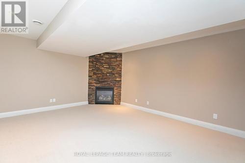691 Edison Avenue, Ottawa, ON - Indoor With Fireplace