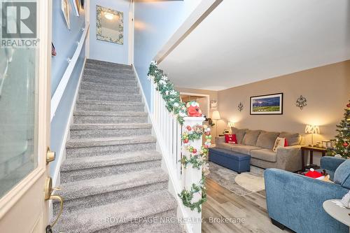 Extra Wide Staircase to Second Floor - 40 Shakespeare Avenue, St. Catharines (Haig), ON - Indoor Photo Showing Living Room