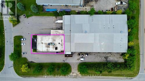 Front - 312 Sovereign Road, London East (East J), ON 