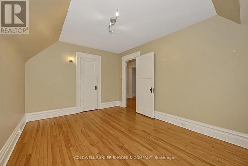 62 Powell Avenue, Ottawa, ON - Indoor Photo Showing Other Room