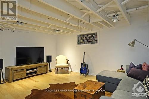 62 Powell Avenue, Ottawa, ON - Indoor
