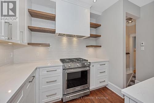 62 Powell Avenue, Ottawa, ON - Indoor Photo Showing Kitchen