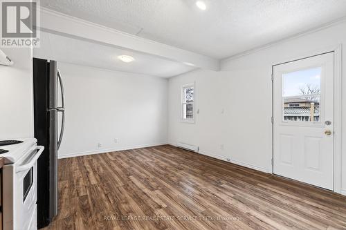 53 Kinsey Street, St. Catharines, ON - Indoor