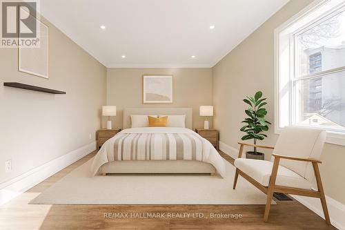 224 Duke Street, Hamilton, ON - Indoor Photo Showing Bedroom