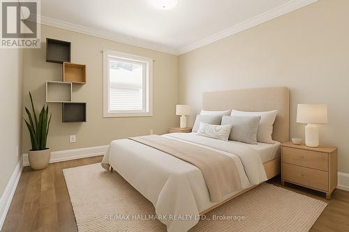 224 Duke Street, Hamilton, ON - Indoor Photo Showing Bedroom