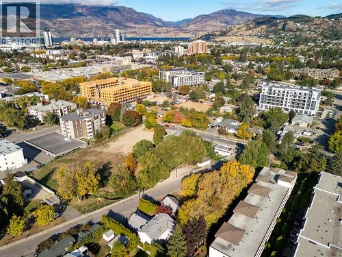 1923 Lindahl Street, Kelowna, BC - Outdoor With View