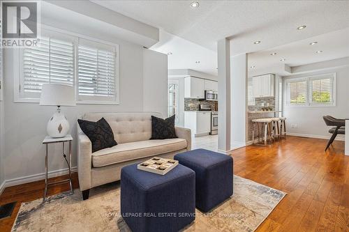 2365 Grand Ravine Drive, Oakville, ON - Indoor Photo Showing Living Room