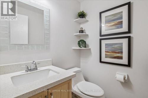 2365 Grand Ravine Drive, Oakville, ON - Indoor Photo Showing Bathroom