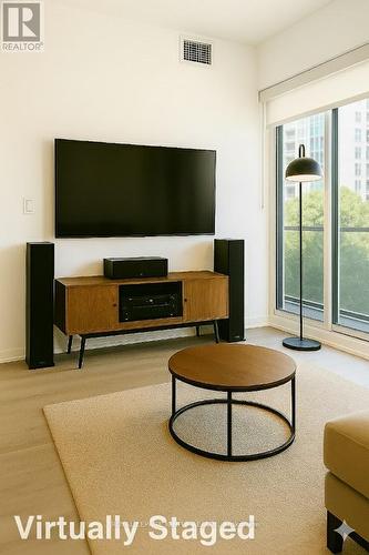 503 N - 120 Broadway Avenue, Toronto, ON - Indoor