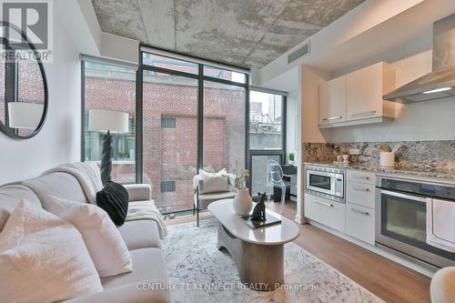 607 - 15 Beverley Street, Toronto, ON - Indoor