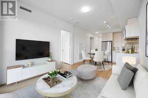 914 - 10 Deerlick Court, Toronto, ON - Indoor Photo Showing Living Room