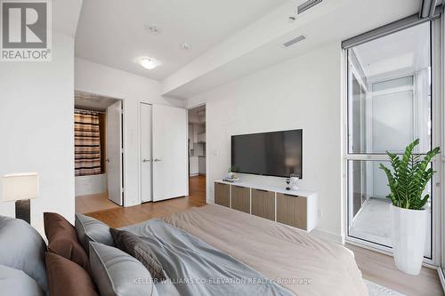 914 - 10 Deerlick Court, Toronto, ON - Indoor Photo Showing Bedroom