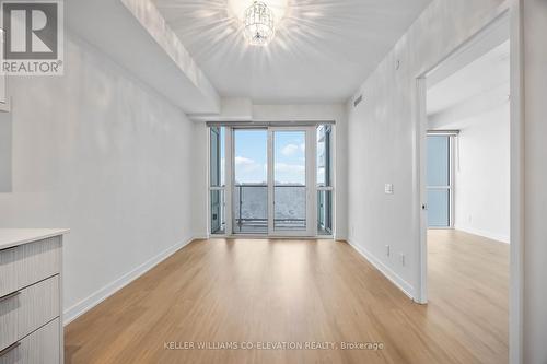 914 - 10 Deerlick Court, Toronto, ON - Indoor Photo Showing Other Room