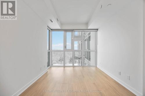 914 - 10 Deerlick Court, Toronto, ON - Indoor Photo Showing Other Room