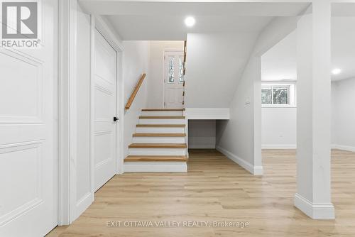 1251 Wylie Road, Laurentian Hills, ON - Indoor Photo Showing Other Room