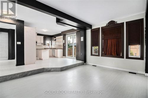 2121 Valin Street, Ottawa, ON - Indoor Photo Showing Other Room