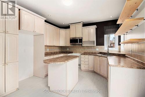 2121 Valin Street, Ottawa, ON - Indoor Photo Showing Kitchen With Double Sink