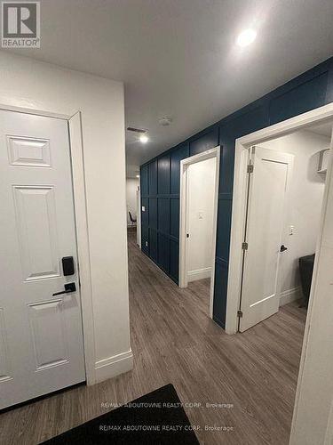 66 Wellington Street S, Hamilton, ON - Indoor Photo Showing Other Room