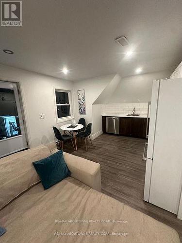 66 Wellington Street S, Hamilton, ON - Indoor