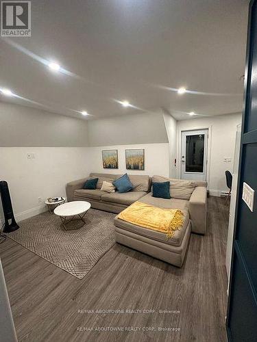 66 Wellington Street S, Hamilton, ON - Indoor