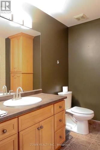 1433 Girard Drive, Lakeshore, ON - Indoor Photo Showing Bathroom
