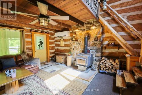 1445 Cedar Point Road, Tiny, ON - Indoor