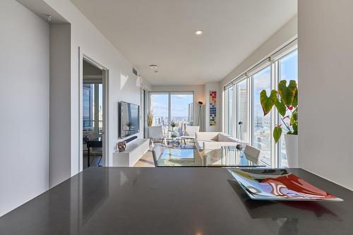 Vue d'ensemble - 4502-1188 Rue St-Antoine O., Montréal (Ville-Marie), QC - Indoor Photo Showing Other Room