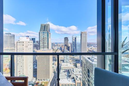 Balcon - 4502-1188 Rue St-Antoine O., Montréal (Ville-Marie), QC - 