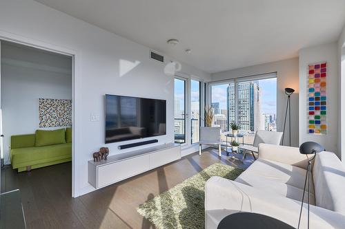 Salon - 4502-1188 Rue St-Antoine O., Montréal (Ville-Marie), QC - Indoor Photo Showing Living Room